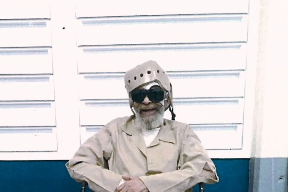 ألاباما تحدد الإعدام لرجل في وفاة عميل متجر قطع غيار السيارات