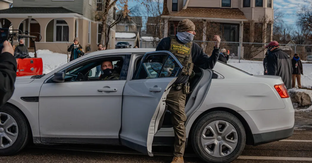 آنچه باید در مورد سیاست های مهاجرت مینه سوتا در میان سرکوب فدرال بدانید