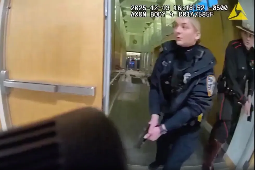 لقطات فيديو جديدة صدرت من يوم إطلاق النار المميت في جامعة براون